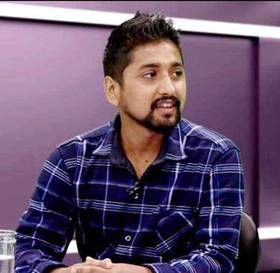 मलाई पूर्ण कविता पटक्कै मन पर्दैन