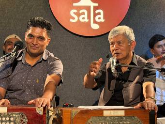 हाँसो, प्रेम र करुणामिश्रित मदनकृष्ण श्रेष्ठ र यमनको पलेँटी