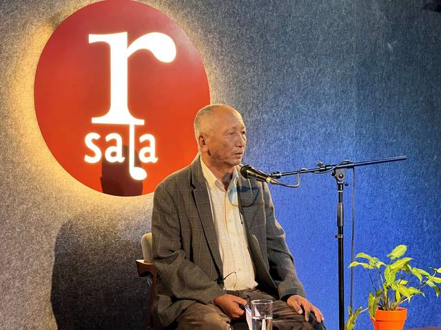 साहित्यकार श्रवण मुकारुङको 'सलह' उपन्यास लोकार्पण