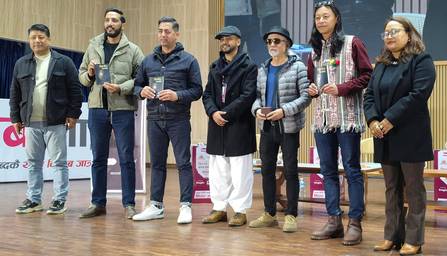 सिमयोन सुकिता राईको 'सिमयोन सिम्फोनी' कवितासंग्रह विमोचन